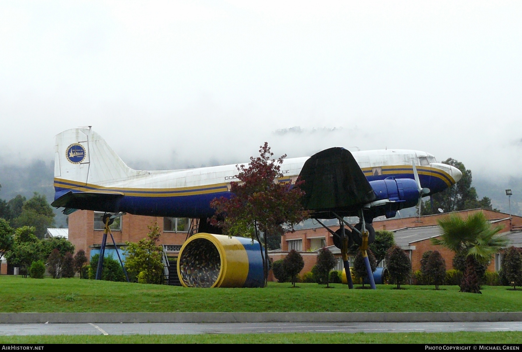 Aircraft Photo of N75T | Douglas DC-3(C) | Colegio de La Salle Bogota | AirHistory.net #396629