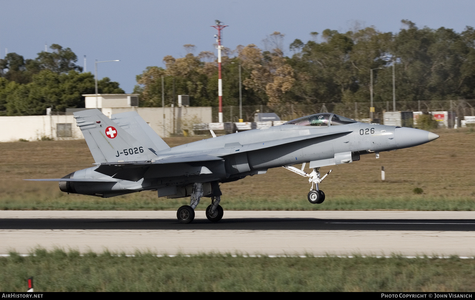 Aircraft Photo of J-5026 | McDonnell Douglas F/A-18C Hornet | Switzerland - Air Force | AirHistory.net #396843