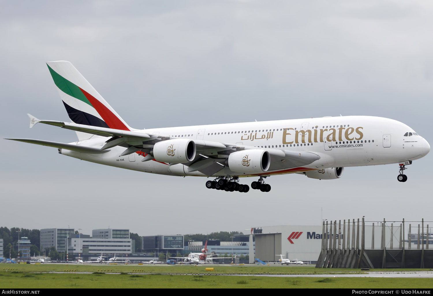 Aircraft Photo of A6-EDE | Airbus A380-861 | Emirates | AirHistory.net #396962