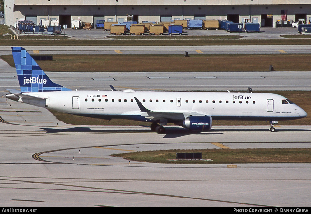 Aircraft Photo of N266JB | Embraer 190AR (ERJ-190-100IGW) | JetBlue Airways | AirHistory.net #396980