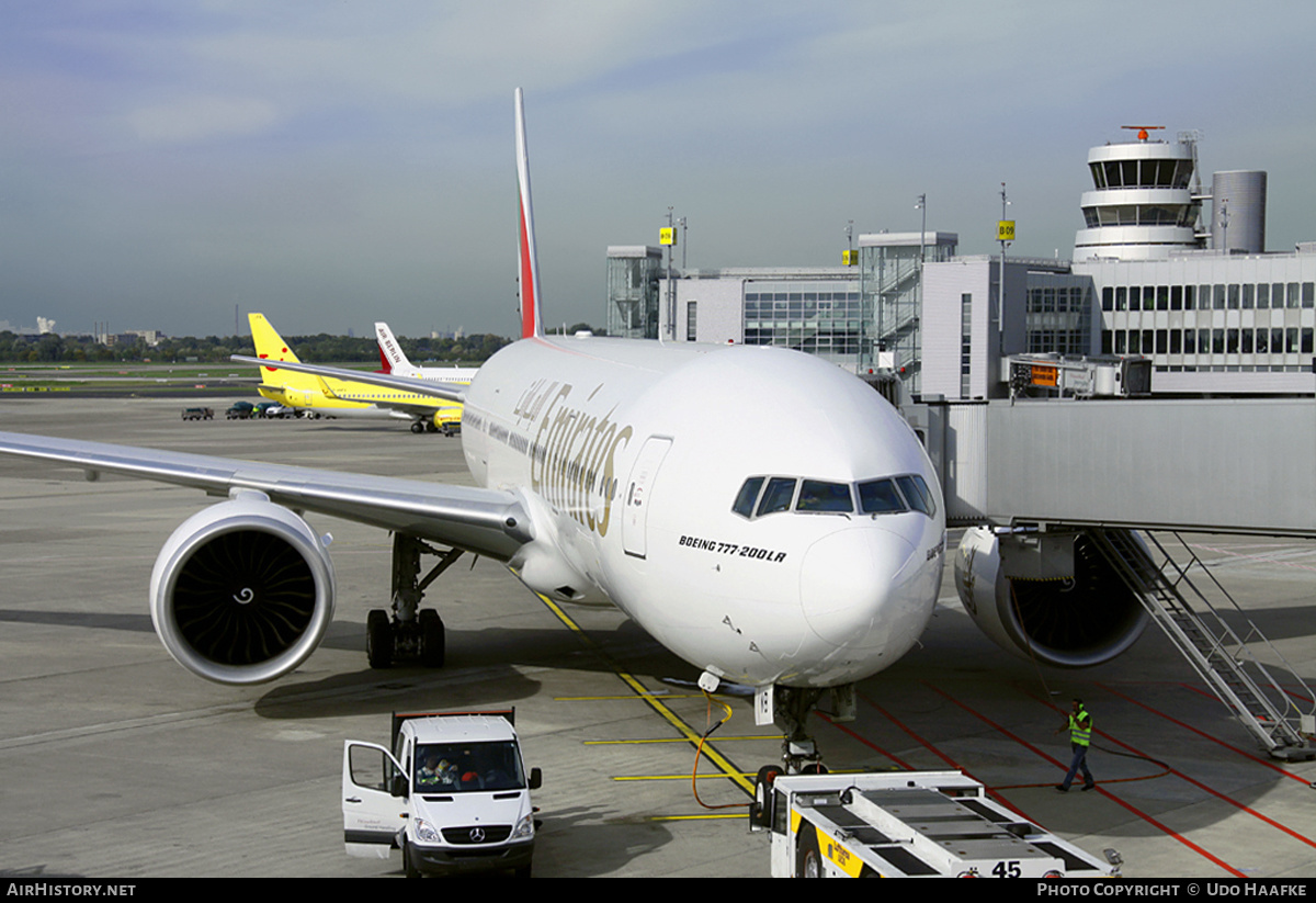 Aircraft Photo of A6-EWB | Boeing 777-21H/LR | Emirates | AirHistory.net #397074