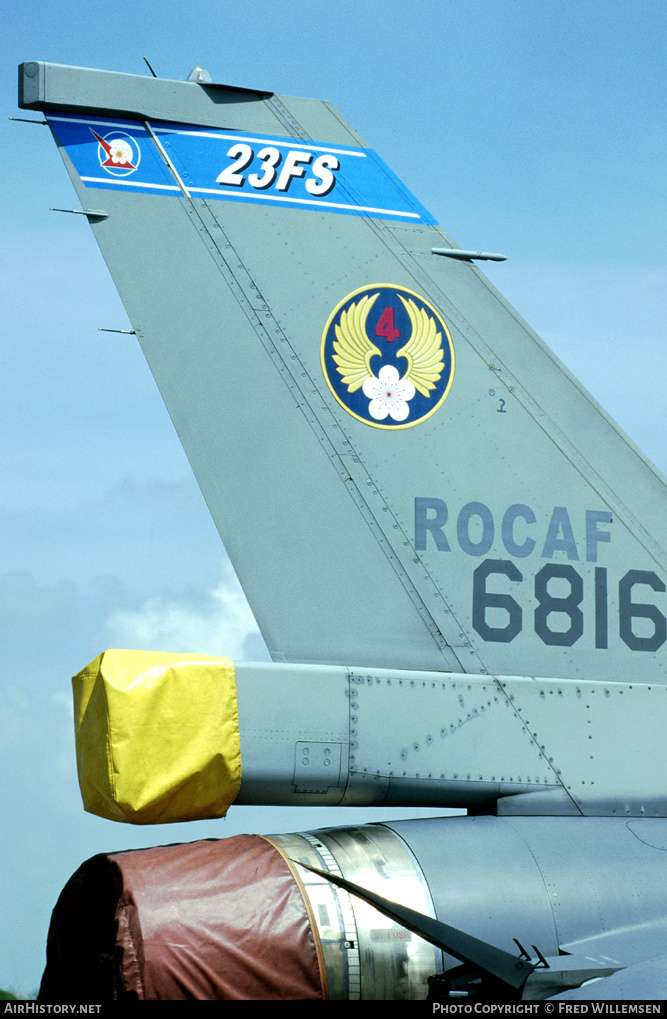 Aircraft Photo of 6816 | Lockheed Martin F-16B Fighting Falcon | Taiwan - Air Force | AirHistory.net #397084