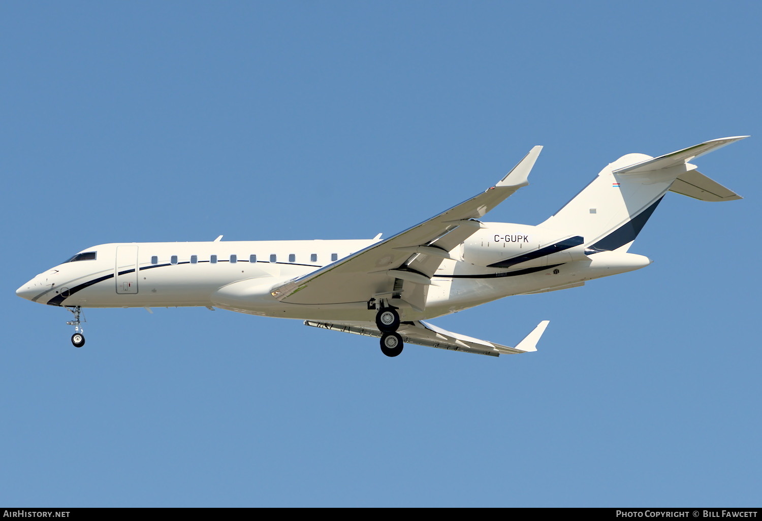 Aircraft Photo of C-GUPK | Bombardier Global 6000 (BD-700-1A10) | AirHistory.net #397326