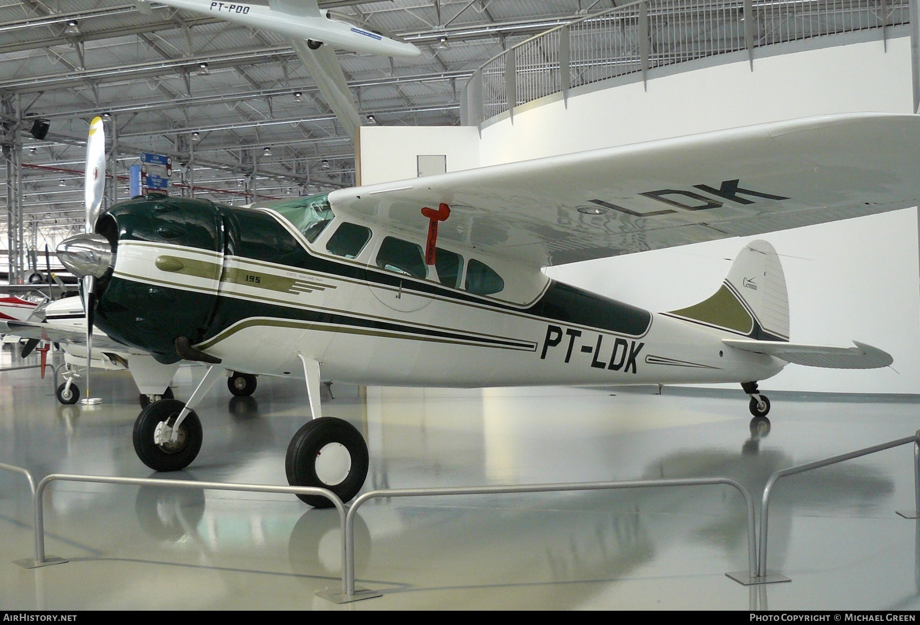 Aircraft Photo of PT-LDK | Cessna 195B | AirHistory.net #397331