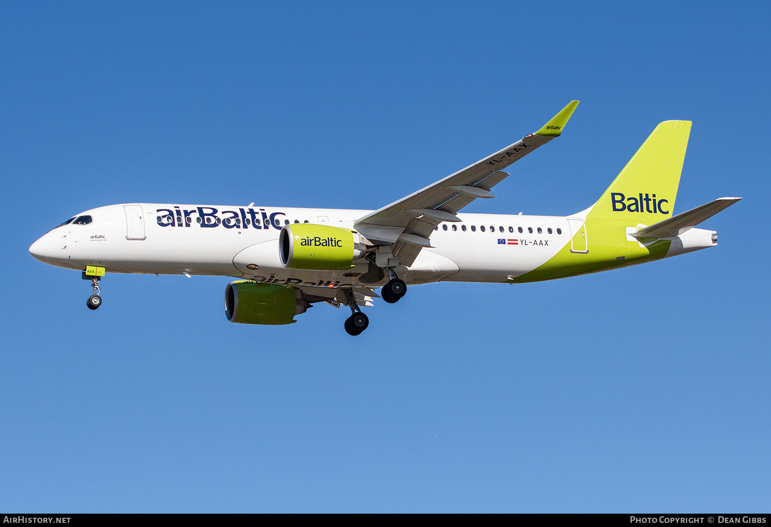 Aircraft Photo of YL-AAX | Airbus A220-371 (BD-500-1A11) | AirBaltic | AirHistory.net #397385