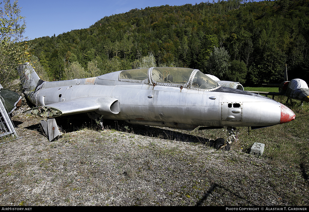 Aircraft Photo of 2610 | Aero L-29R Delfin | Czechoslovakia - Air Force | AirHistory.net #397575