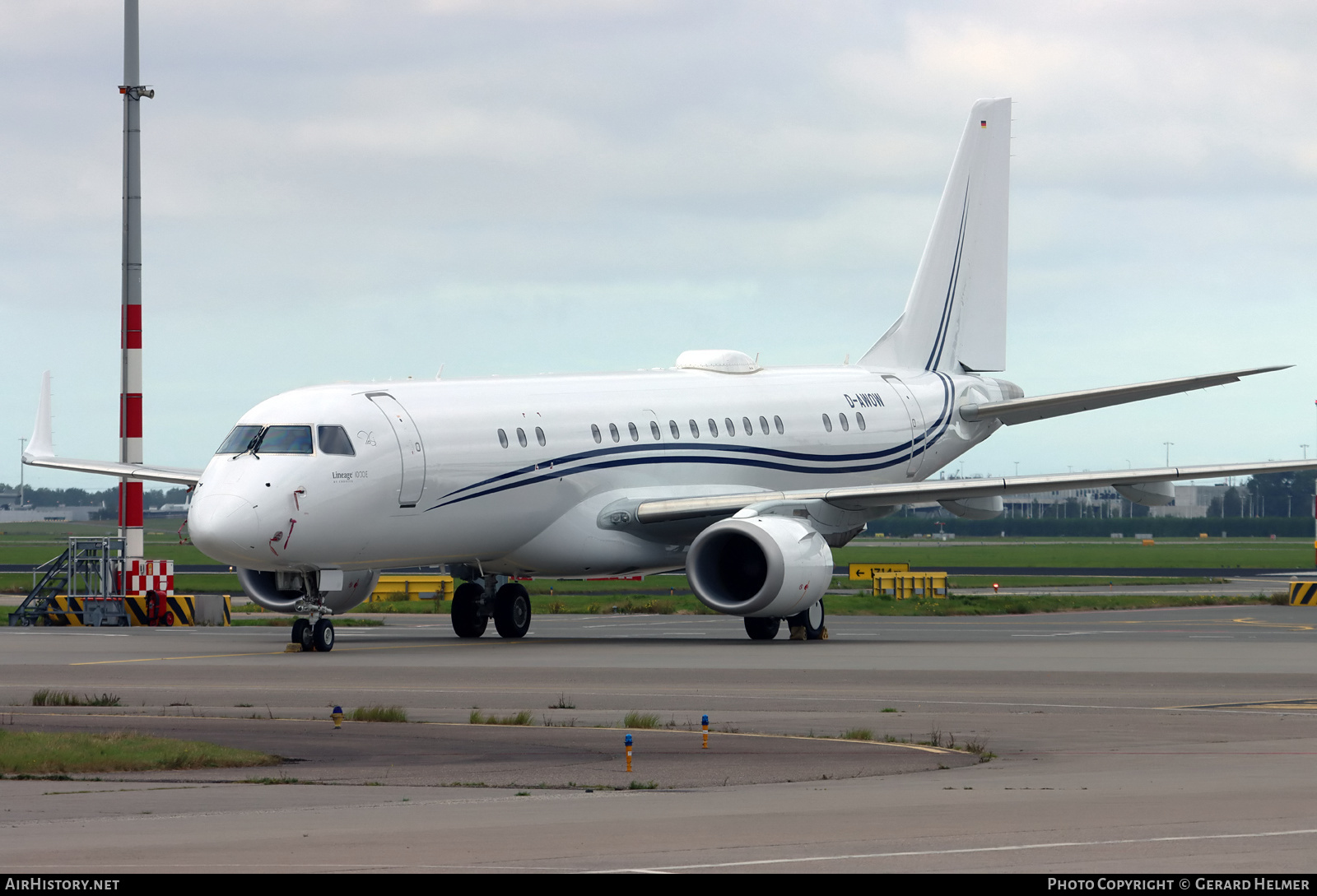 Aircraft Photo of D-AWOW | Embraer Lineage 1000E (ERJ-190-100ECJ) | AirHistory.net #397594