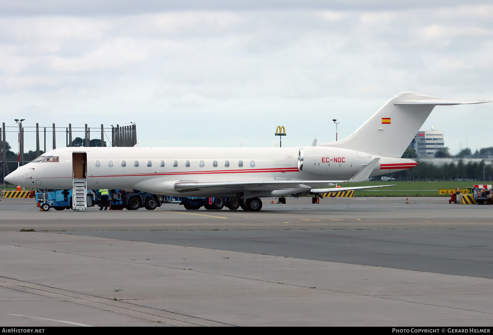 Aircraft Photo of EC-NOC | Bombardier Global 6500 (BD-700-1A10) | AirHistory.net #397595