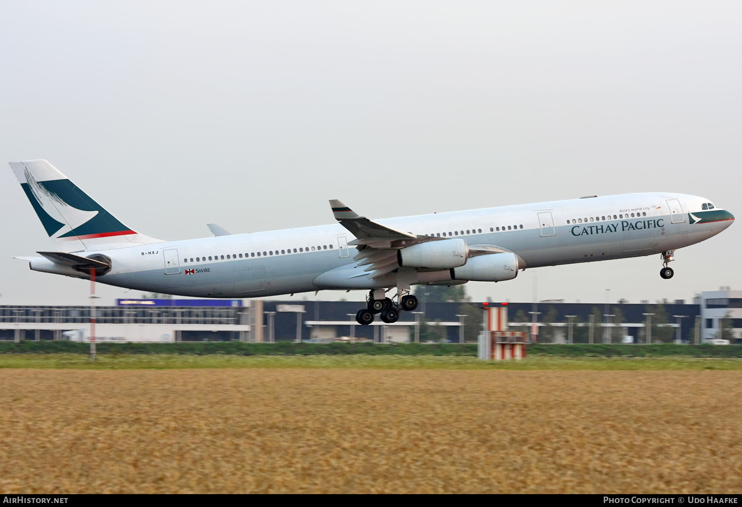 Aircraft Photo of B-HXJ | Airbus A340-313X | Cathay Pacific Airways | AirHistory.net #397602