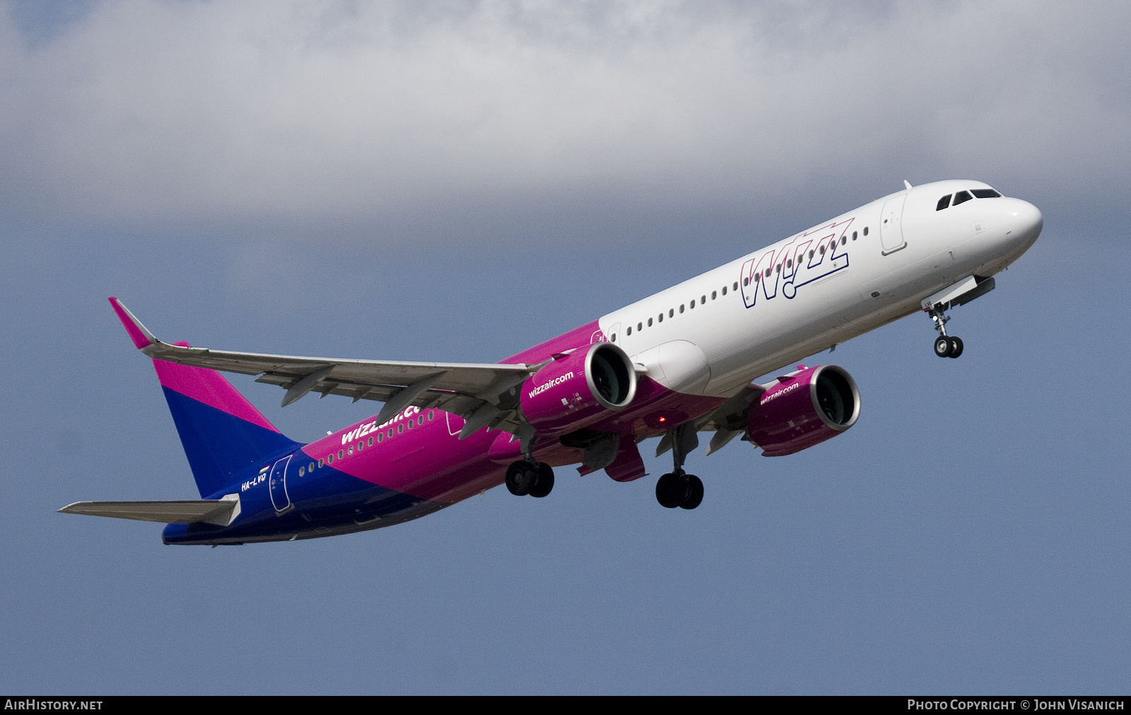 Aircraft Photo of HA-LVQ | Airbus A321-271NX | Wizz Air | AirHistory.net #397657