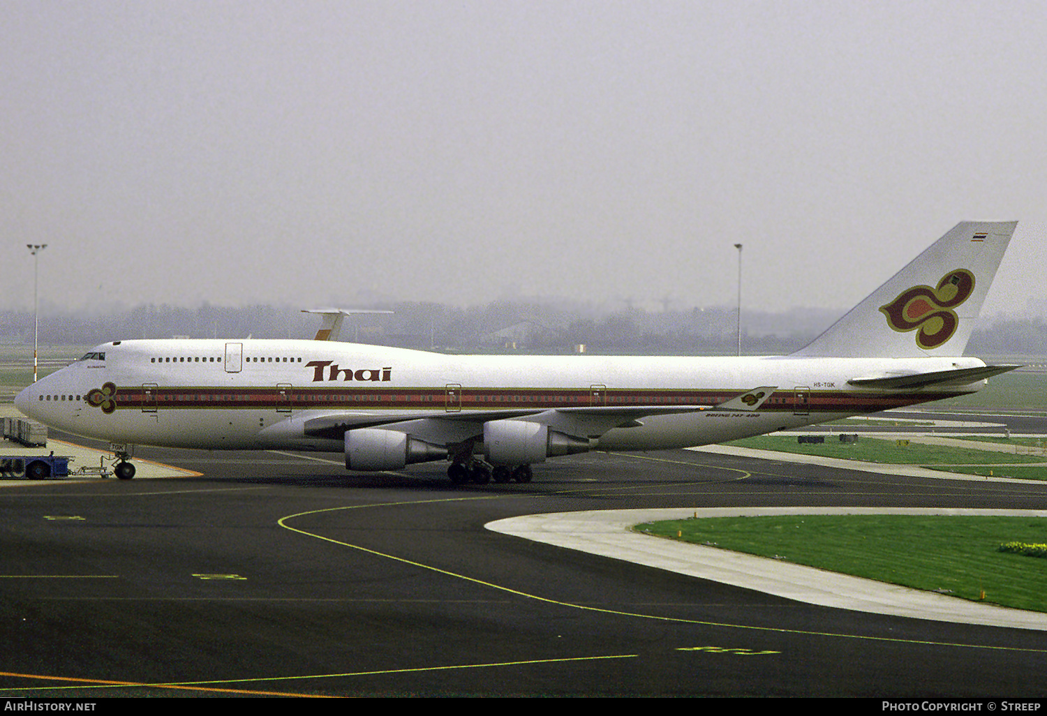 Aircraft Photo of HS-TGK | Boeing 747-4D7 | Thai Airways International | AirHistory.net #397702