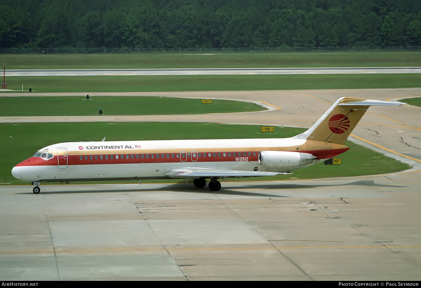 Aircraft Photo of N13512 | McDonnell Douglas DC-9-32 | Continental Airlines | AirHistory.net #397738