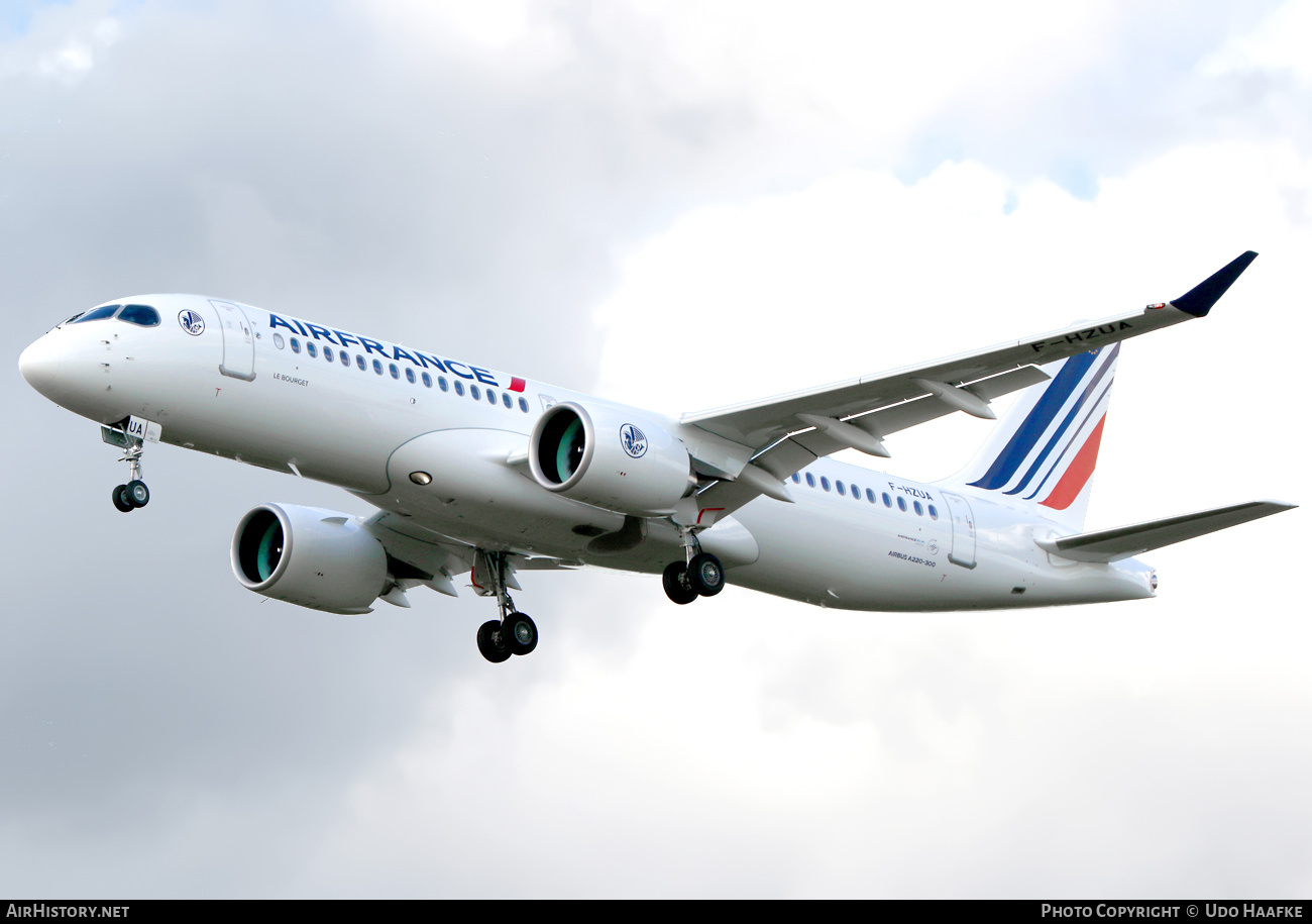 Aircraft Photo of F-HZUA | Airbus A220-371 (BD-500-1A11) | Air France | AirHistory.net #397746