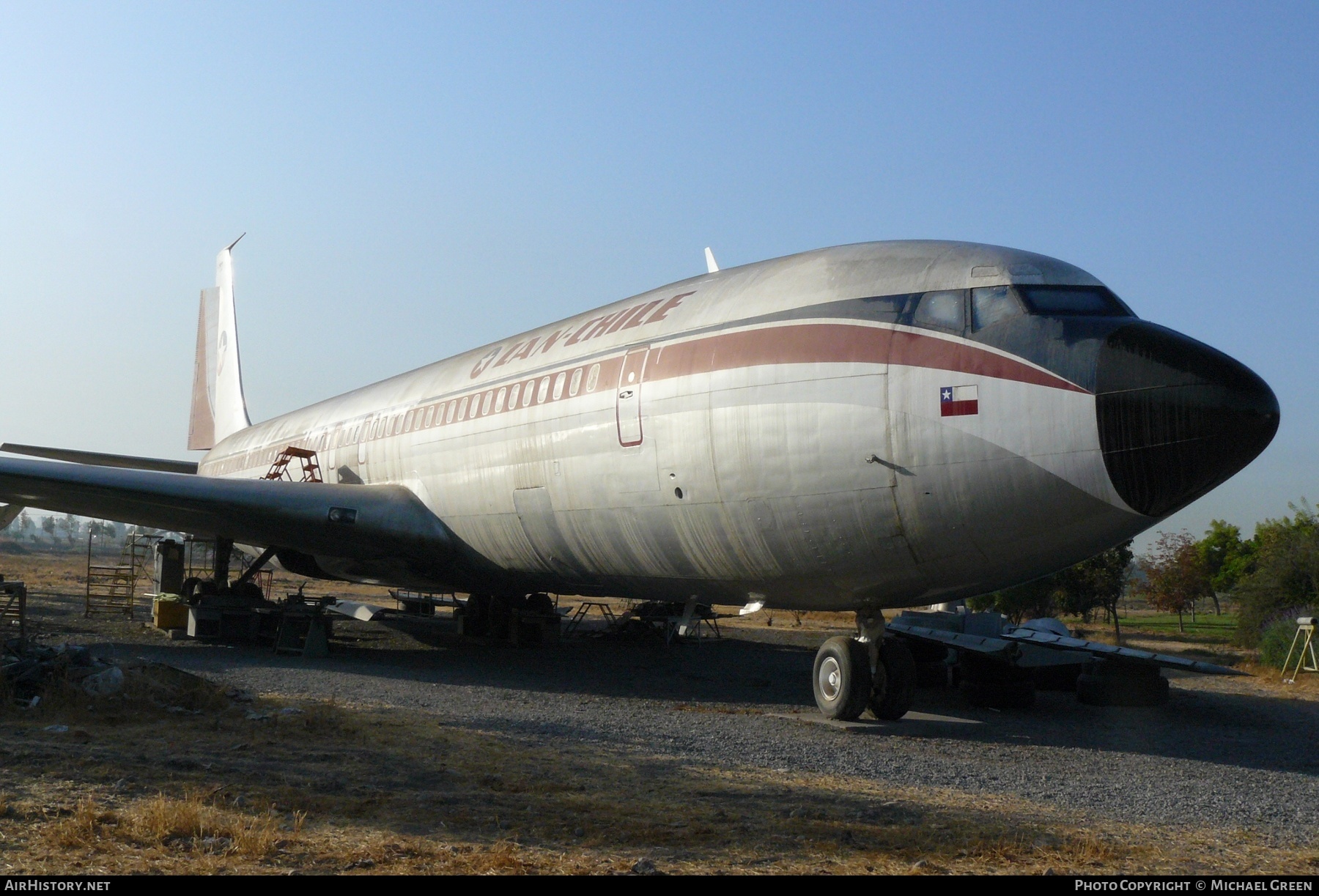 Aircraft Photo of CC-CCG | Boeing 707-330B | LAN Chile - Línea Aérea Nacional | AirHistory.net #397778