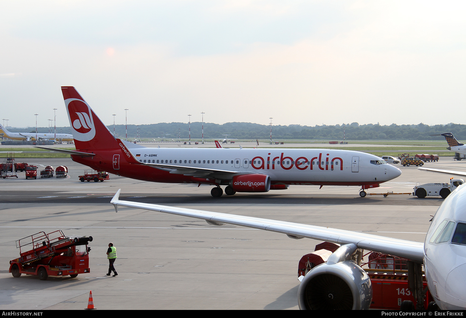 Aircraft Photo of D-ABMK | Boeing 737-86J | Air Berlin | AirHistory.net #397779