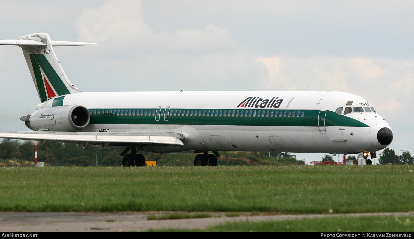 Aircraft Photo of I-DAWD | McDonnell Douglas MD-82 (DC-9-82) | Alitalia | AirHistory.net #397799