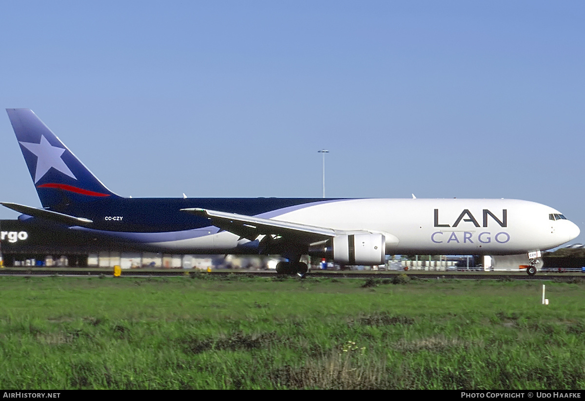 Aircraft Photo of CC-CZY | Boeing 767-316F/ER | LAN Cargo | AirHistory.net #397846