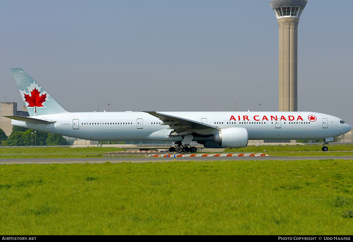 Aircraft Photo of C-FIVQ | Boeing 777-333/ER | Air Canada | AirHistory.net #397851