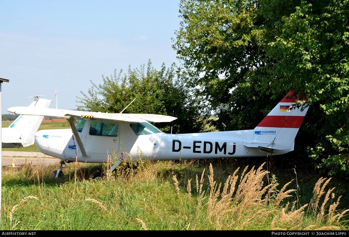 Aircraft Photo of D-EDMJ | Cessna 152 | Flugschule München-Jesenwang | AirHistory.net #397899