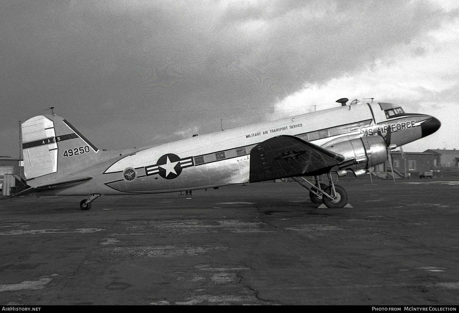 Aircraft Photo of 43-49250 / 49250 | Douglas AC-47D Skytrain | USA - Air Force | AirHistory.net #397909