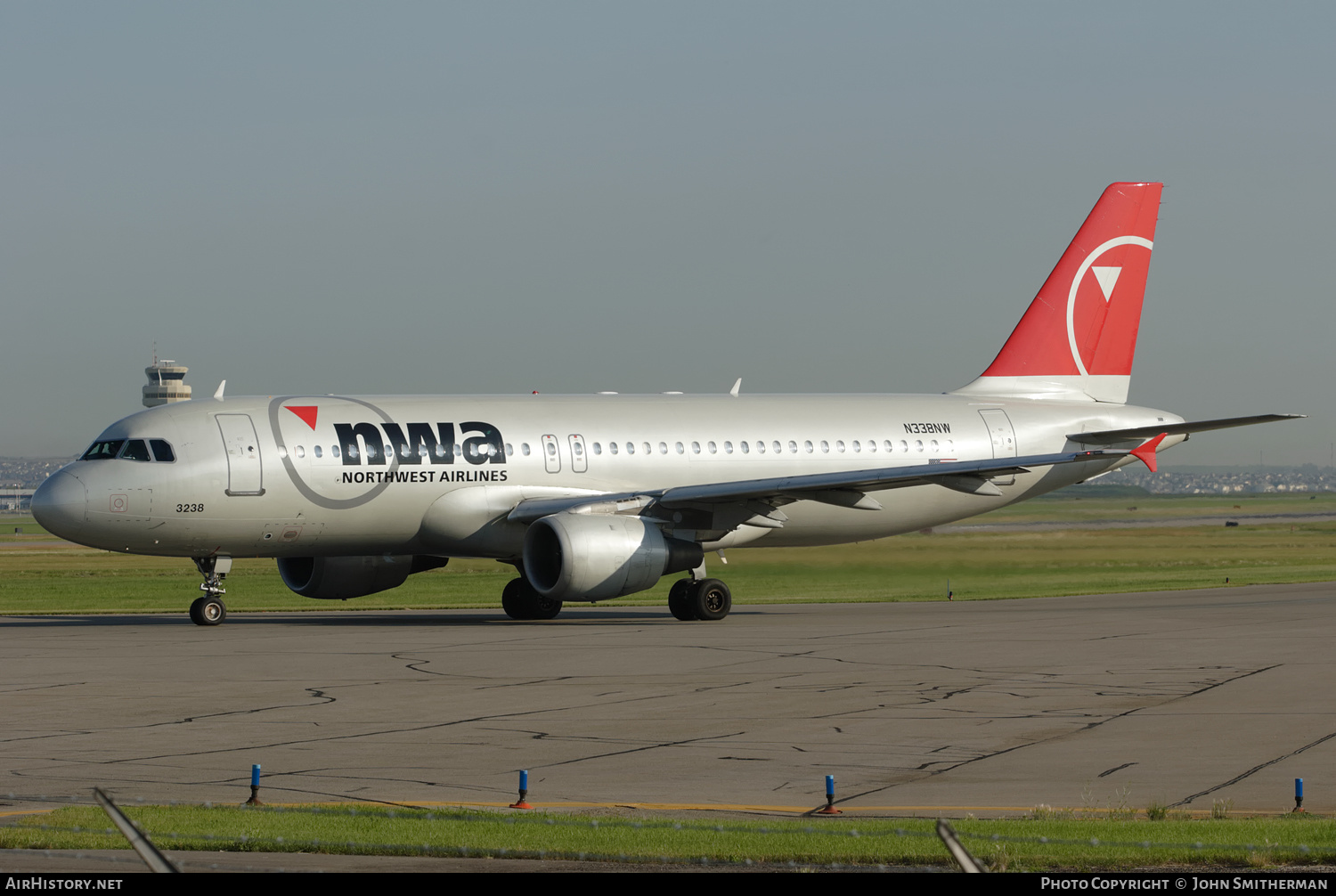 Aircraft Photo of N338NW | Airbus A320-212 | Northwest Airlines | AirHistory.net #397986