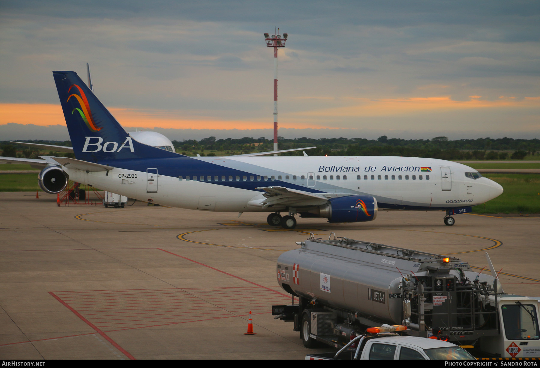 Aircraft Photo of CP-2921 | Boeing 737-33R | Boliviana de Aviación - BoA | AirHistory.net #397991