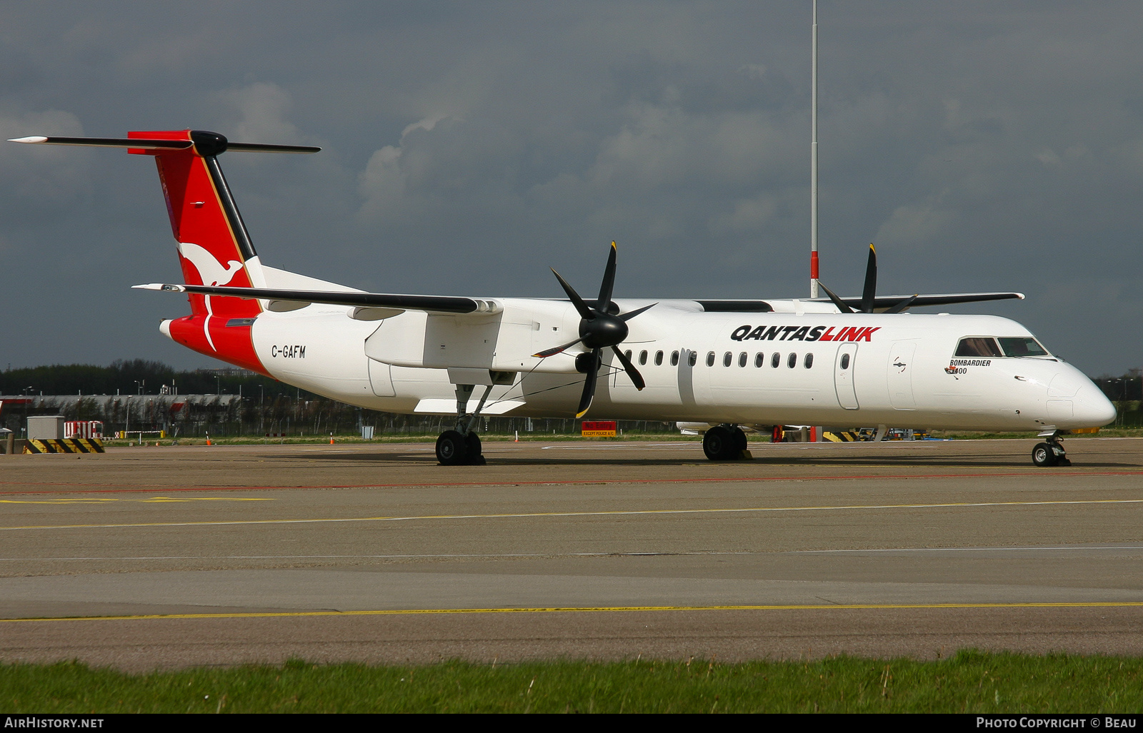 Aircraft Photo of C-GAFM | Bombardier DHC-8-402 Dash 8 | QantasLink | AirHistory.net #398008