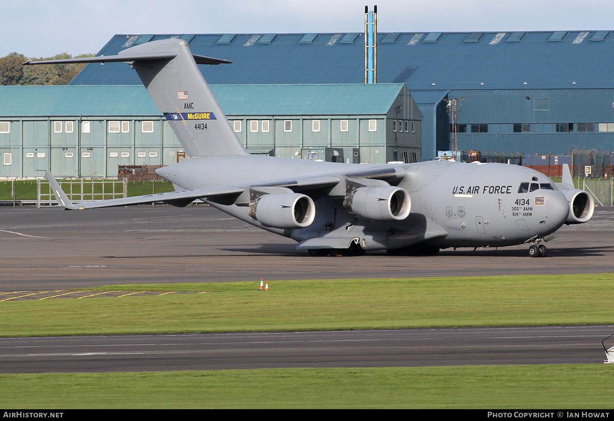 Aircraft Photo of 04-4134 / 44134 | Boeing C-17A Globemaster III | USA - Air Force | AirHistory.net #398037