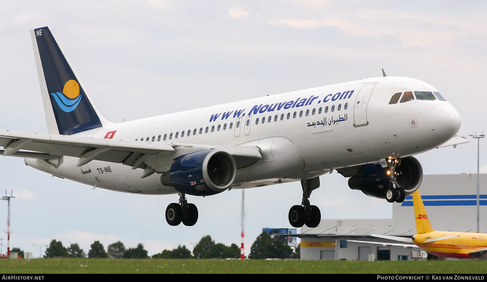 Aircraft Photo of TS-INE | Airbus A320-212 | Nouvelair Tunisie | AirHistory.net #398051