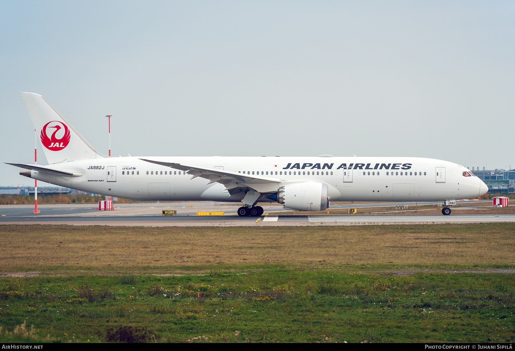 Aircraft Photo of JA882J | Boeing 787-9 Dreamliner | Japan Airlines - JAL | AirHistory.net #398130