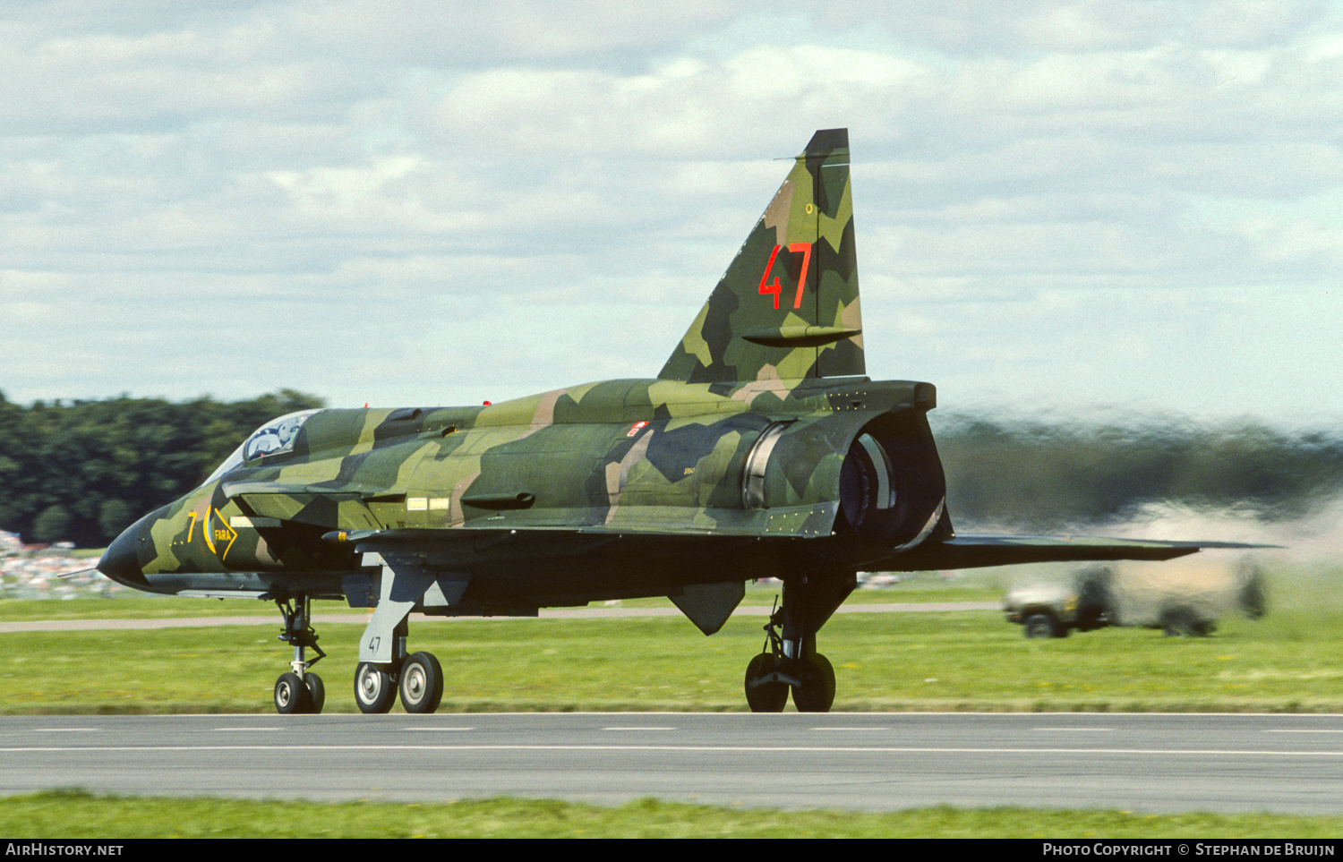 Aircraft Photo of 37047 | Saab AJS37 Viggen | Sweden - Air Force | AirHistory.net #398155