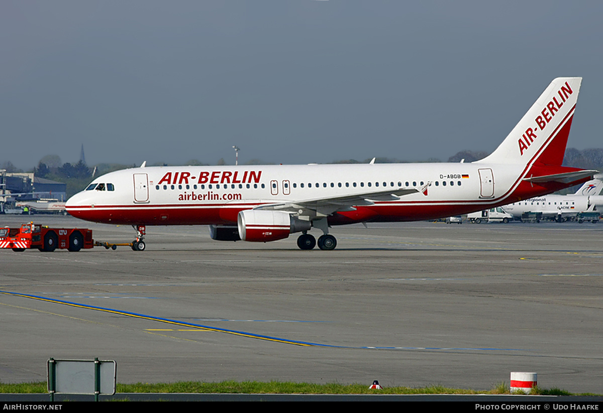 Aircraft Photo of D-ABDB | Airbus A320-214 | Air Berlin | AirHistory.net #398204