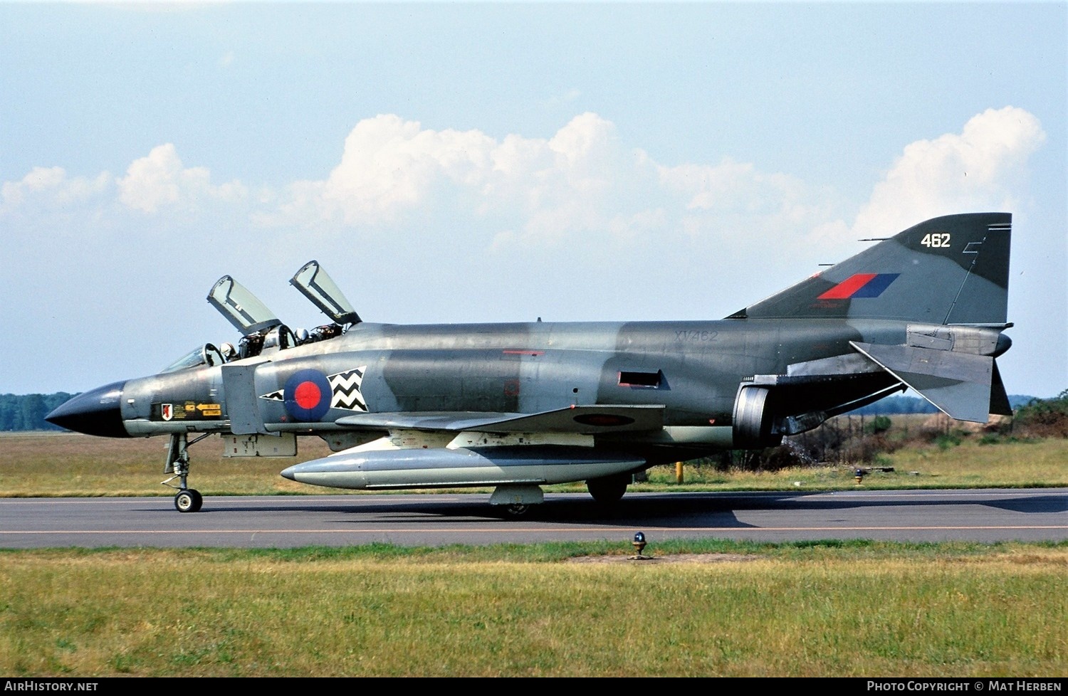 Aircraft Photo of XV462 | McDonnell Douglas F-4M Phantom FGR2 | UK - Air Force | AirHistory.net #398240