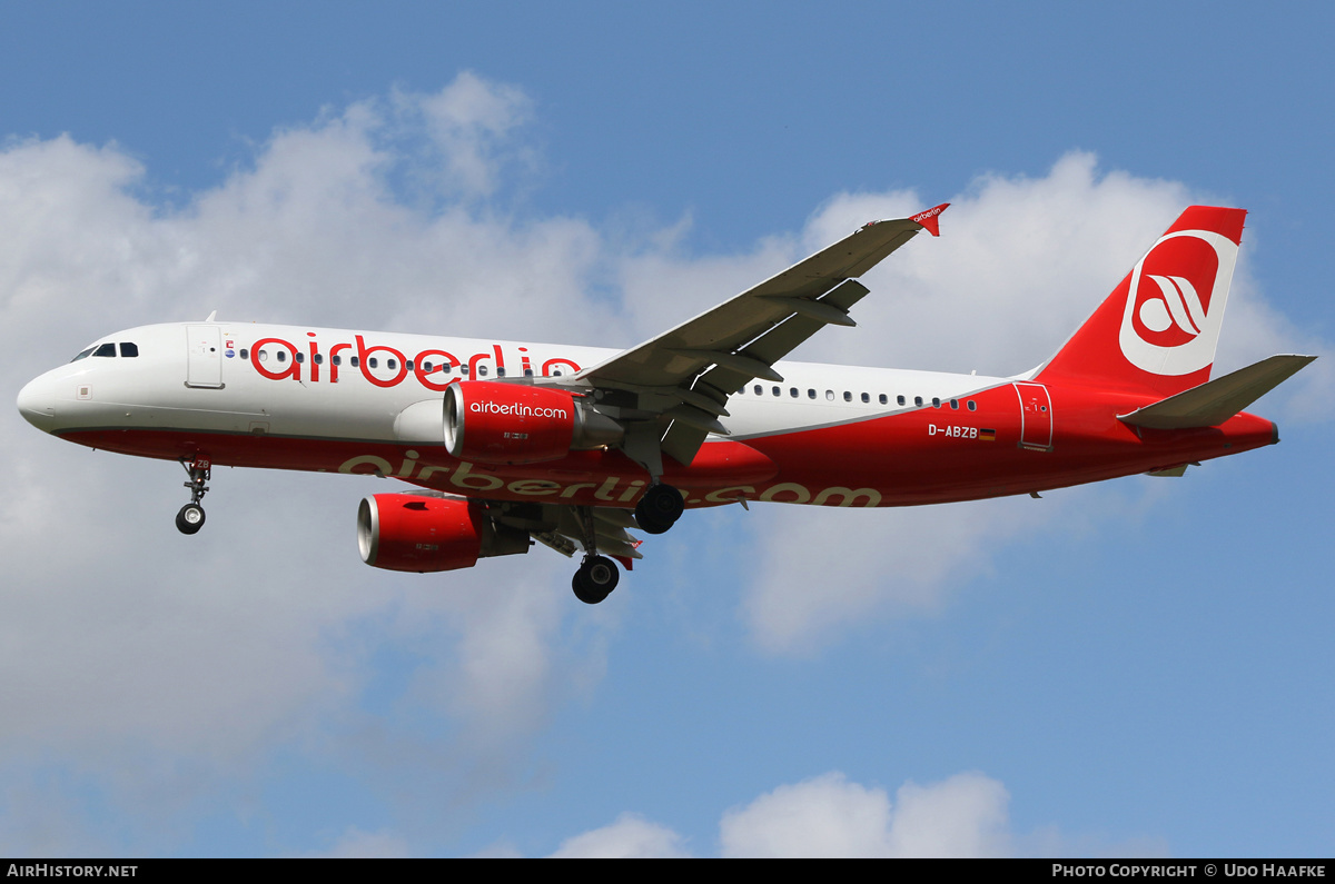 Aircraft Photo of D-ABZB | Airbus A320-216 | Air Berlin | AirHistory.net #398316