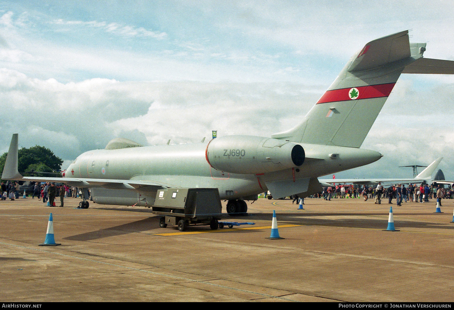 Aircraft Photo of ZJ690 | Bombardier Sentinel R.1 (BD-700-1A10) | UK - Air Force | AirHistory.net #398332