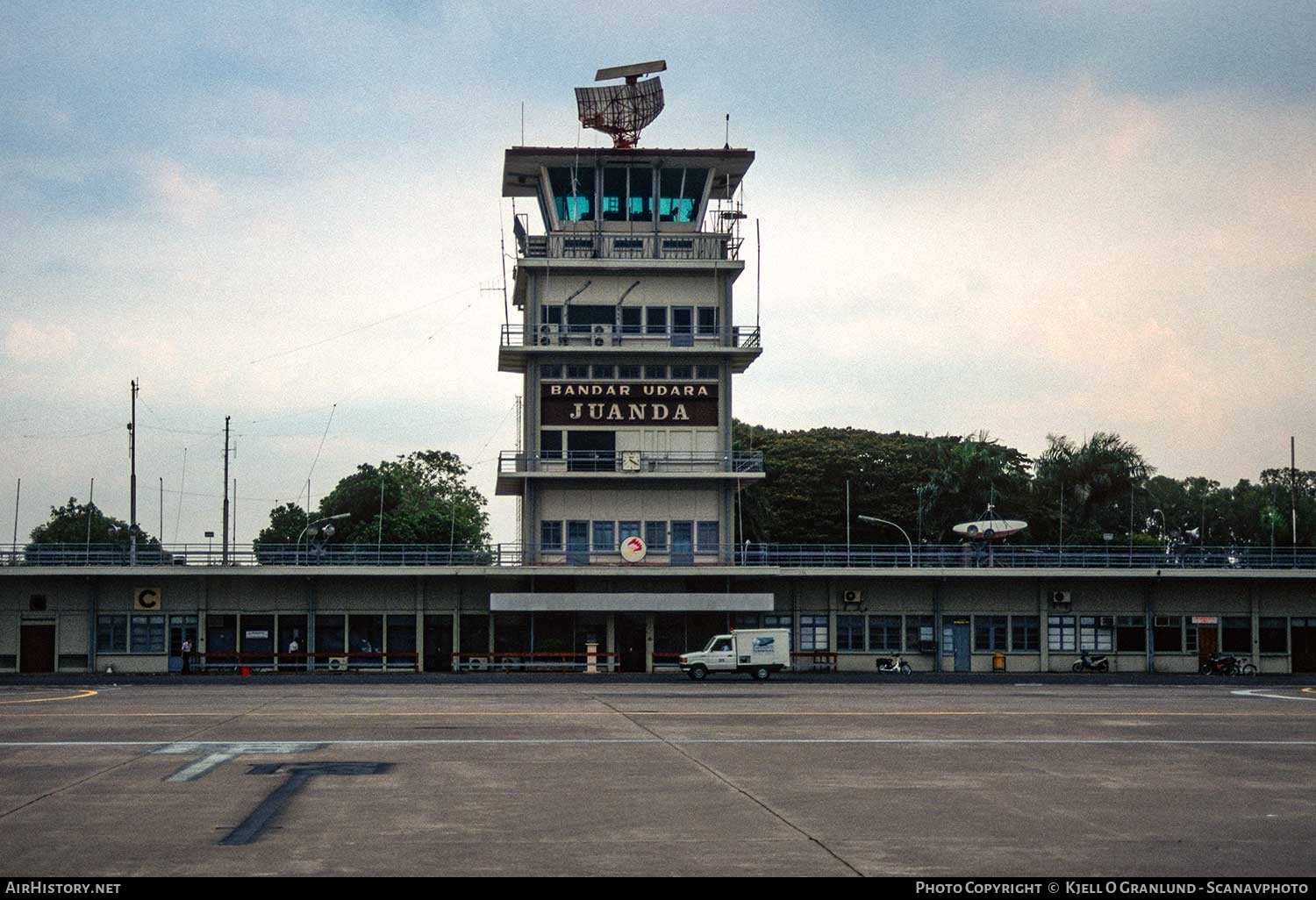 Airport photo of Surabaya - Juanda (WARR / SUB) in Indonesia | AirHistory.net #398400