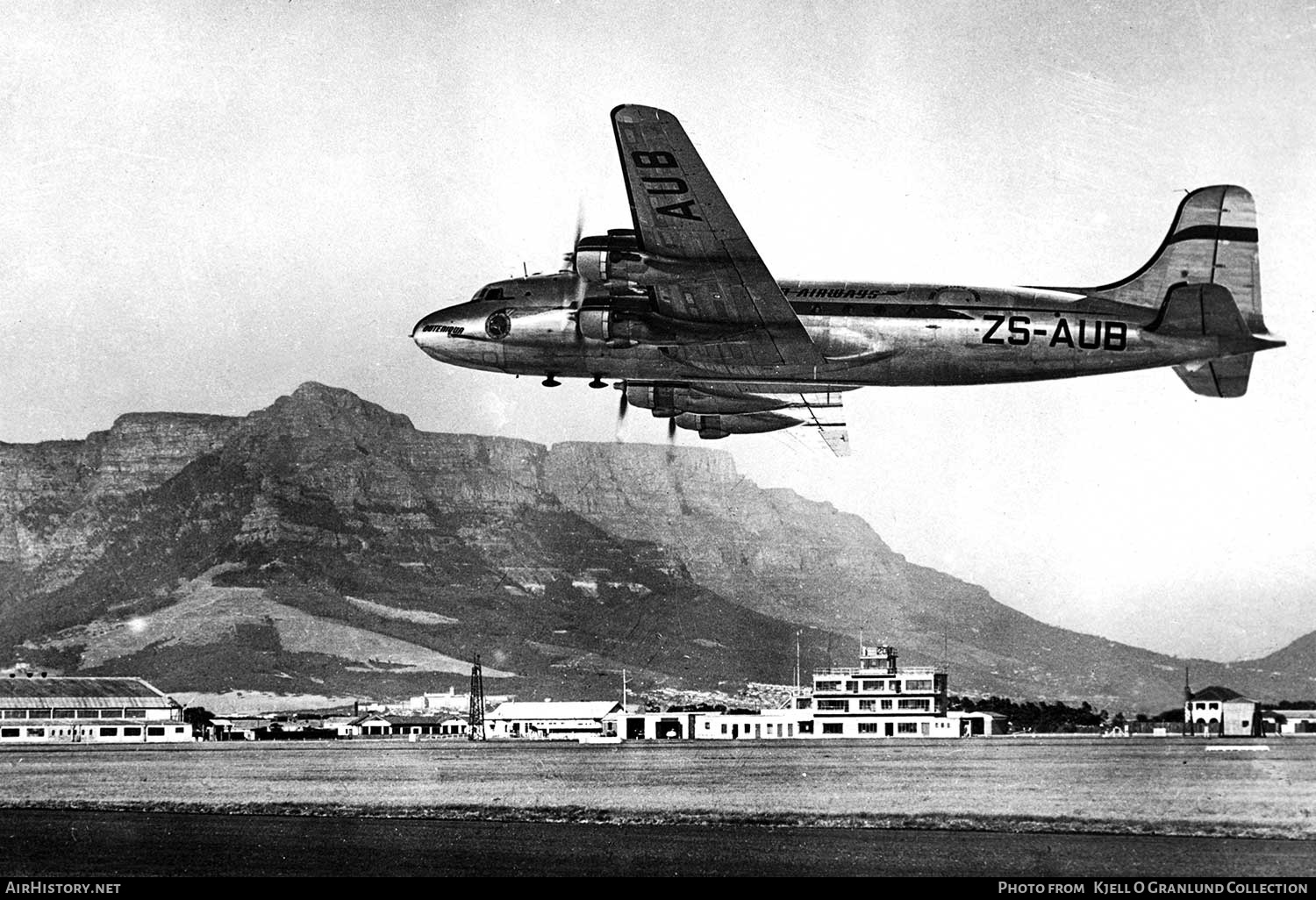 Aircraft Photo of ZS-AUB | Douglas DC-4-1009 | South African Airways - Suid-Afrikaanse Lugdiens | AirHistory.net #398413