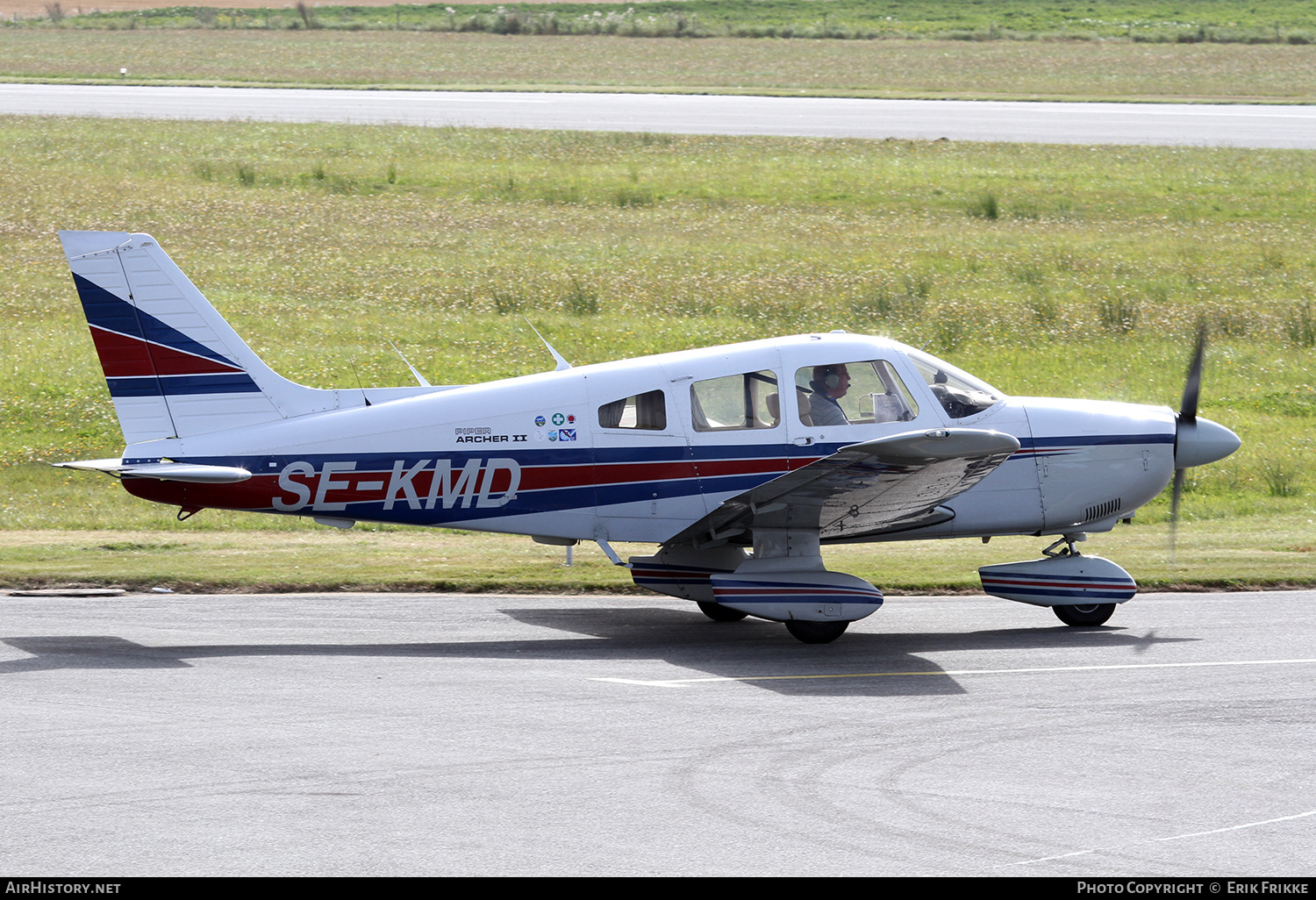 Aircraft Photo of SE-KMD | Piper PA-28-181 Archer II | AirHistory.net #398490