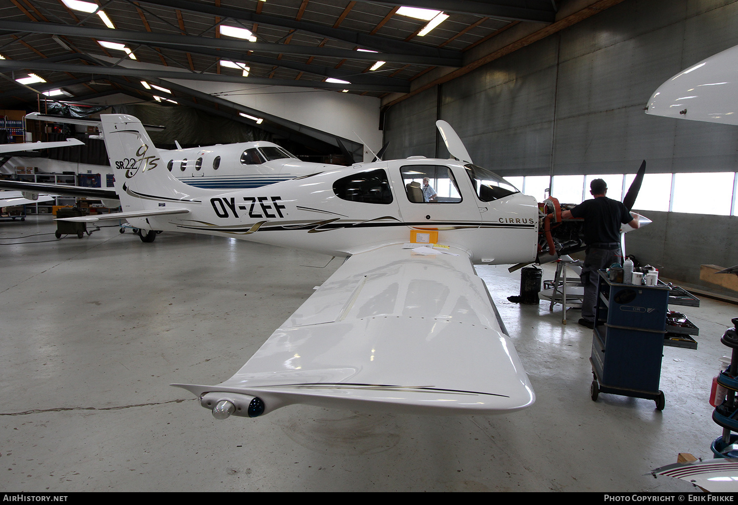 Aircraft Photo of OY-ZEF | Cirrus SR-22 G2-GTS | AirHistory.net #398519