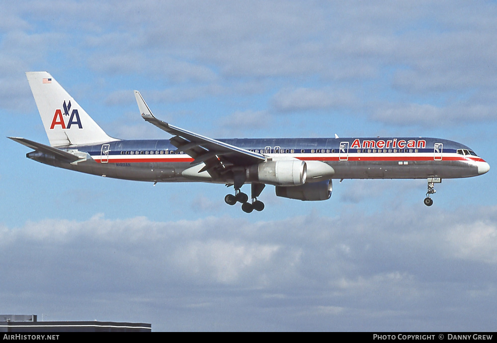Aircraft Photo of N199AN | Boeing 757-223 | American Airlines | AirHistory.net #398600