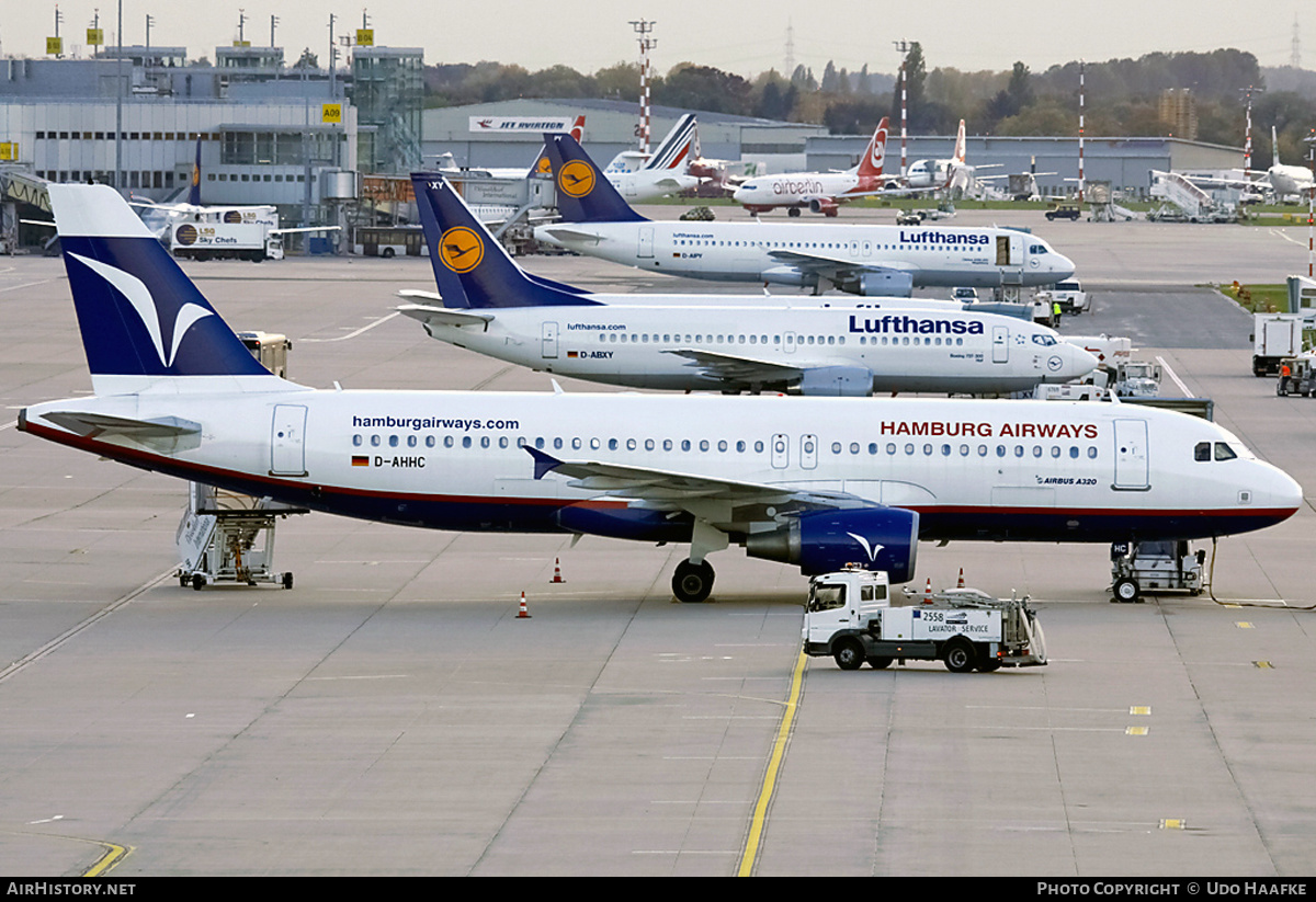 Aircraft Photo of D-AHHC | Airbus A320-214 | Hamburg Airways | AirHistory.net #398627