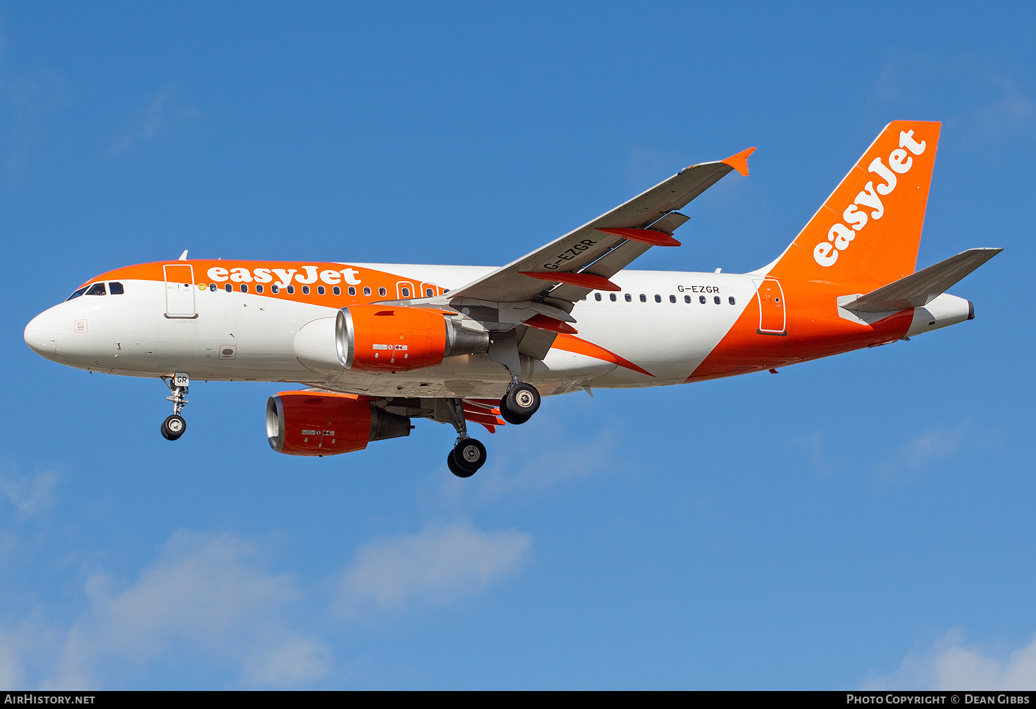 Aircraft Photo of G-EZGR | Airbus A319-111 | EasyJet | AirHistory.net #398749
