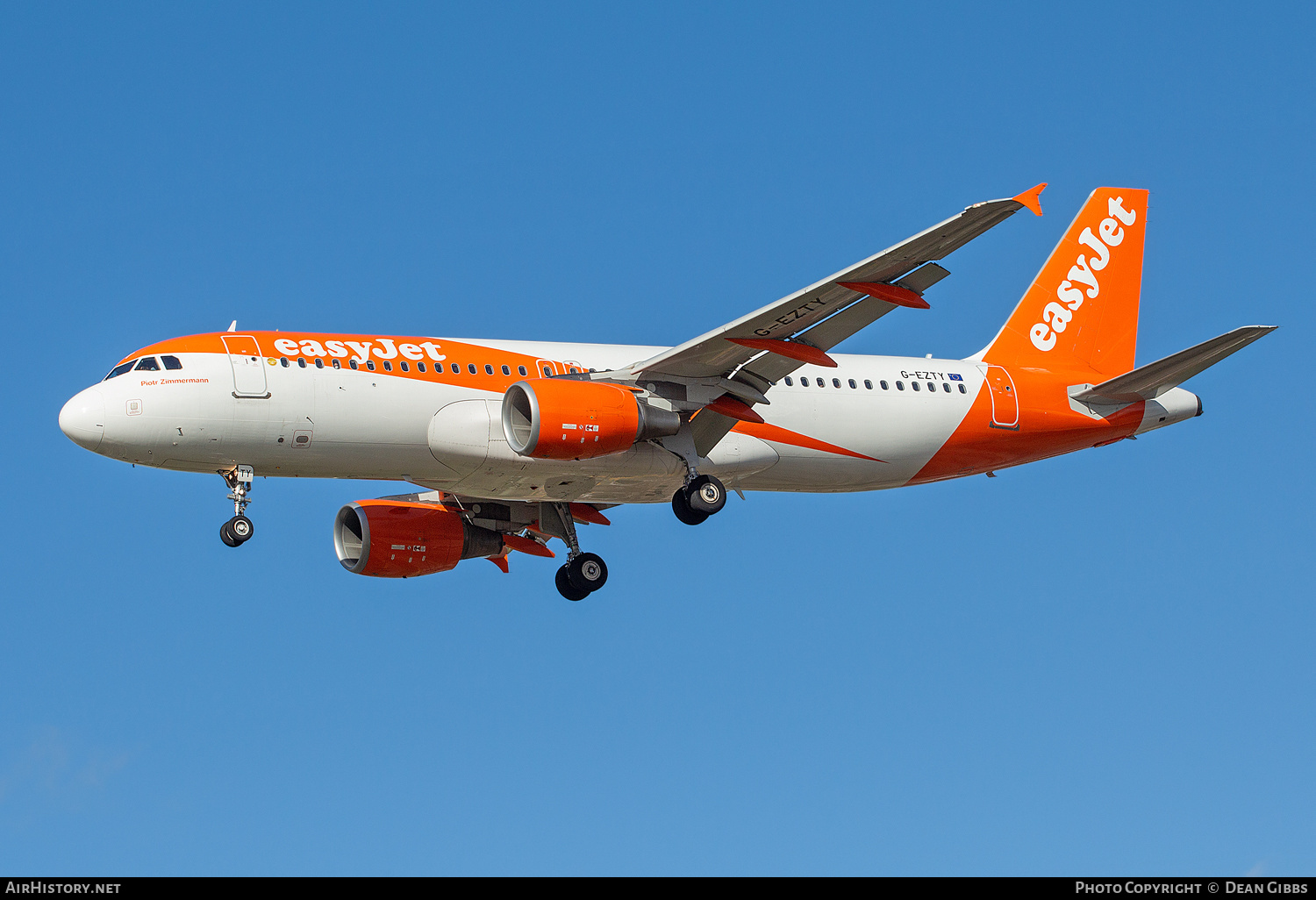Aircraft Photo of G-EZTY | Airbus A320-214 | EasyJet | AirHistory.net #398781