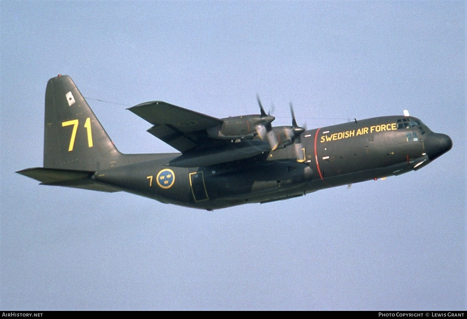 Aircraft Photo of 84001 | Lockheed Tp84 Hercules | Sweden - Air Force | AirHistory.net #398783