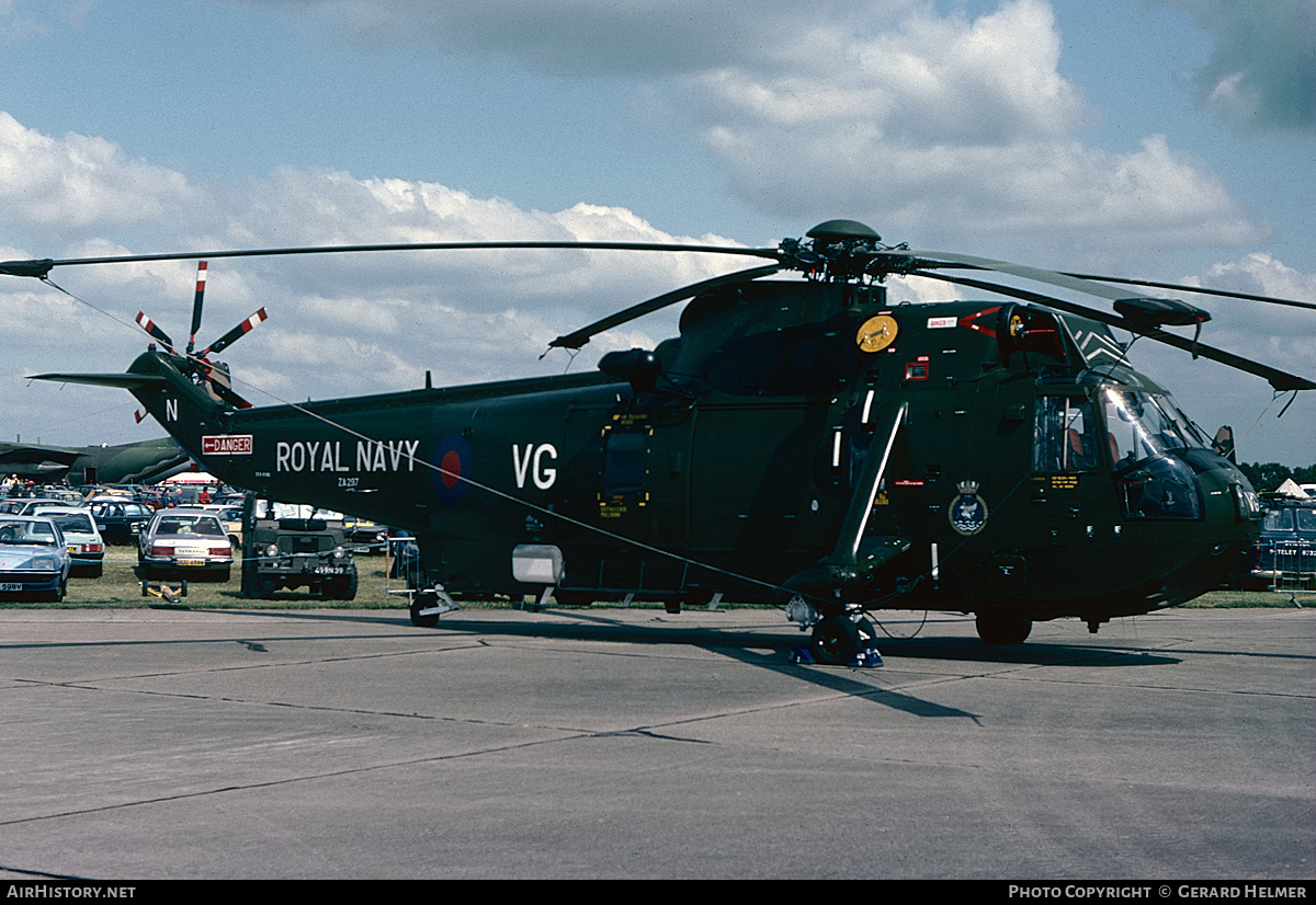 Aircraft Photo of ZA297 | Westland WS-61 Sea King HC4 | UK - Navy | AirHistory.net #398917