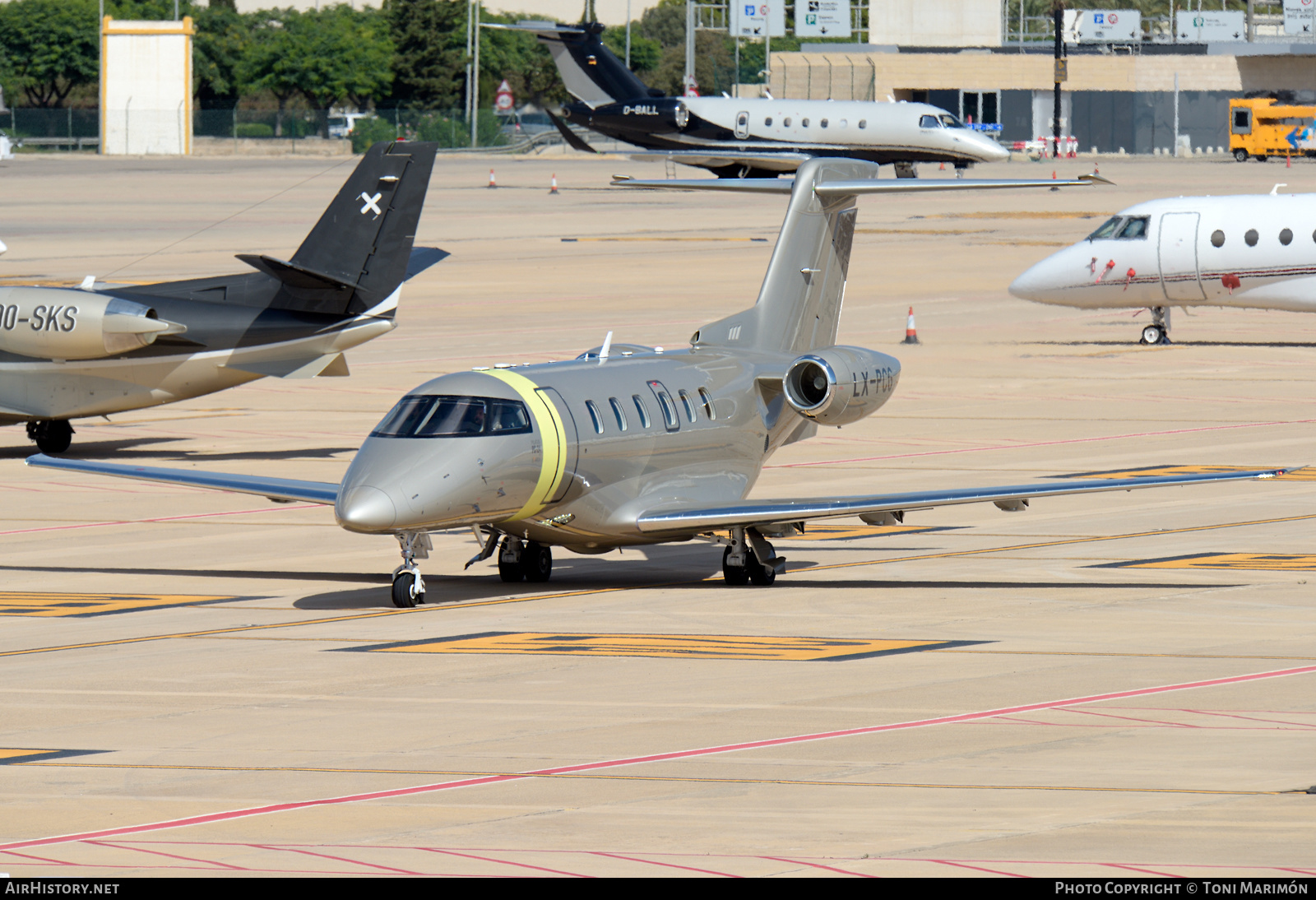 Aircraft Photo of LX-PCG | Pilatus PC-24 | AirHistory.net #399059