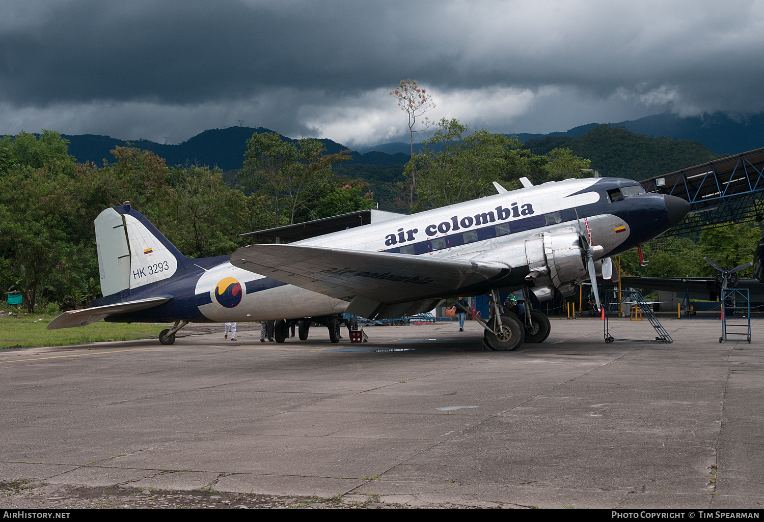 Aircraft Photo of HK-3293 | Douglas DC-3(C) | Air Colombia | AirHistory.net #399081