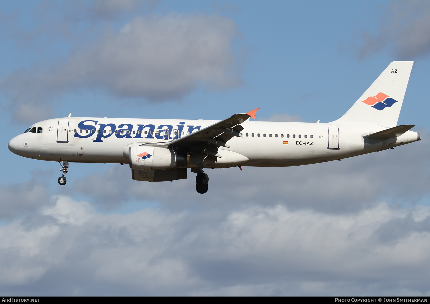 Aircraft Photo of EC-IAZ | Airbus A320-232 | Spanair | AirHistory.net #399151