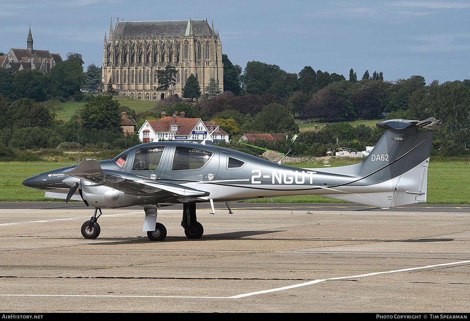 Aircraft Photo of 2-NGUT | Diamond DA62 | AirHistory.net #399153