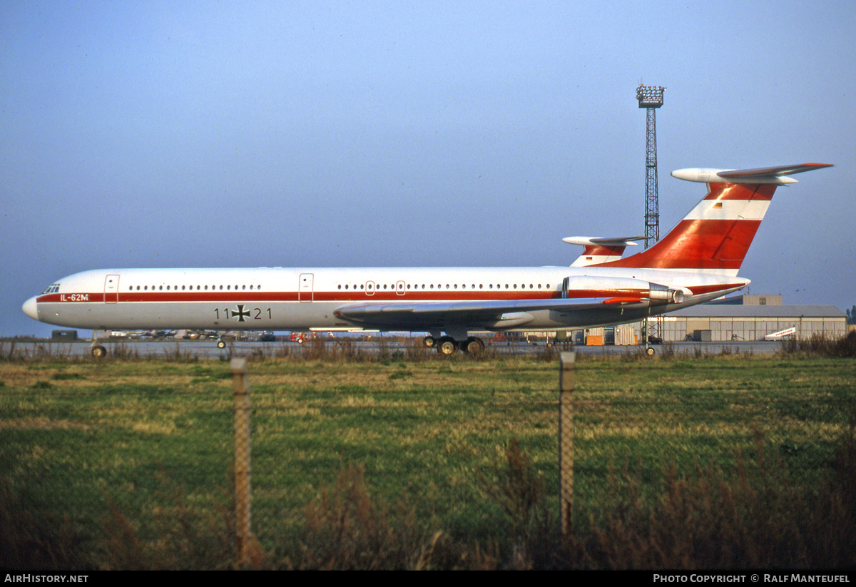 Aircraft Photo of 1121 | Ilyushin Il-62M | Germany - Air Force | AirHistory.net #399175